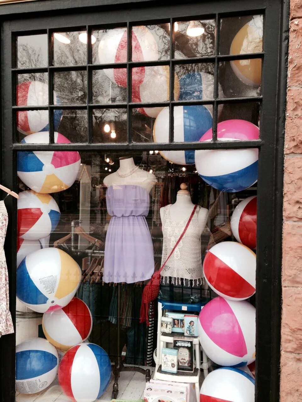 Retail merchandise & display — project image 1
